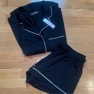 NWT New with Tags Victoria’s Secret Black with Pink Modal Top Shorts Pajama Set